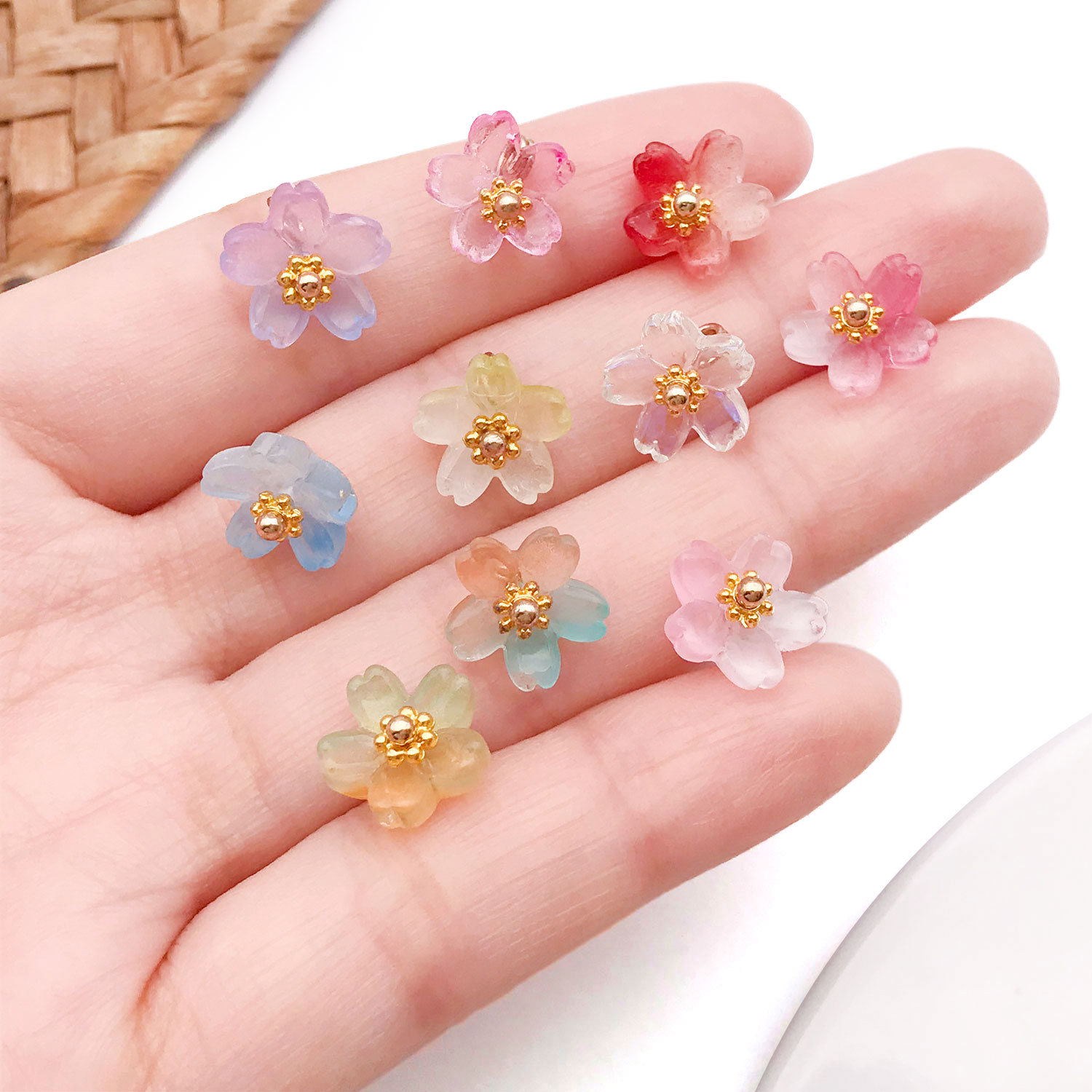 Pendentifs en fleurs de cerisi - Ethnic Modern Fashion avis et prix