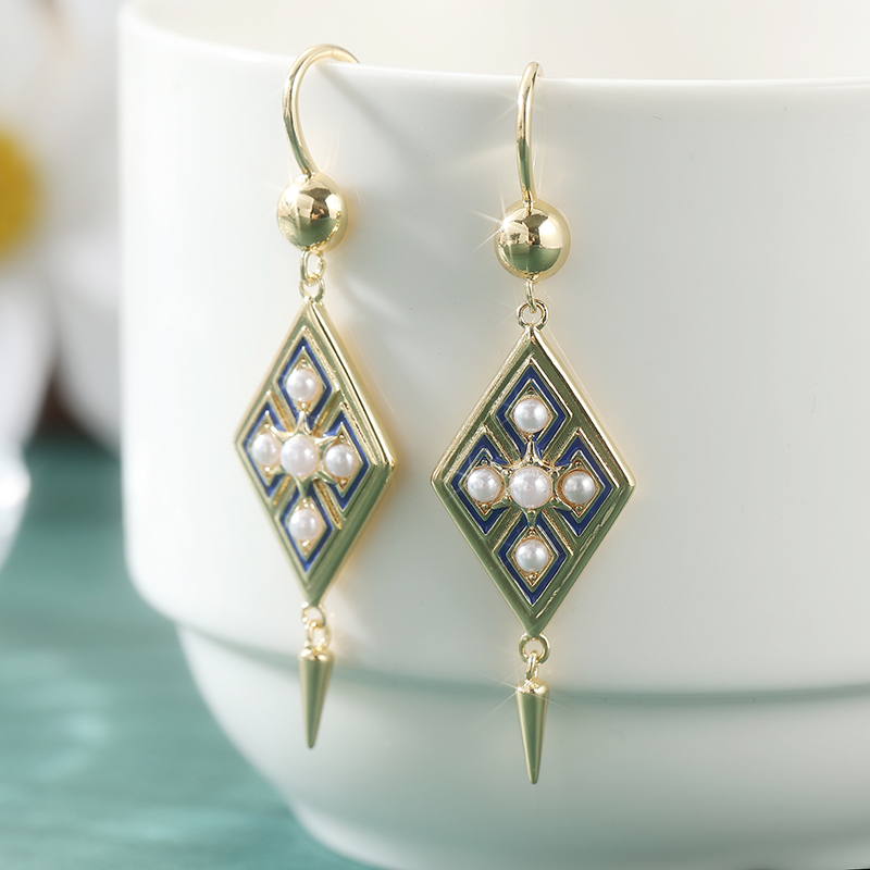 Boucles d'oreilles pendantes é - Ethnic Chic Fashion avis et prix